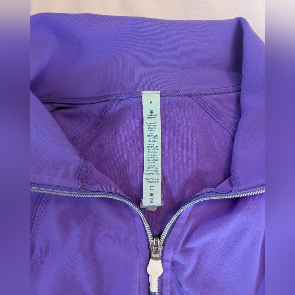 Lululemon In Stride Jacket - Picture 6 of 8